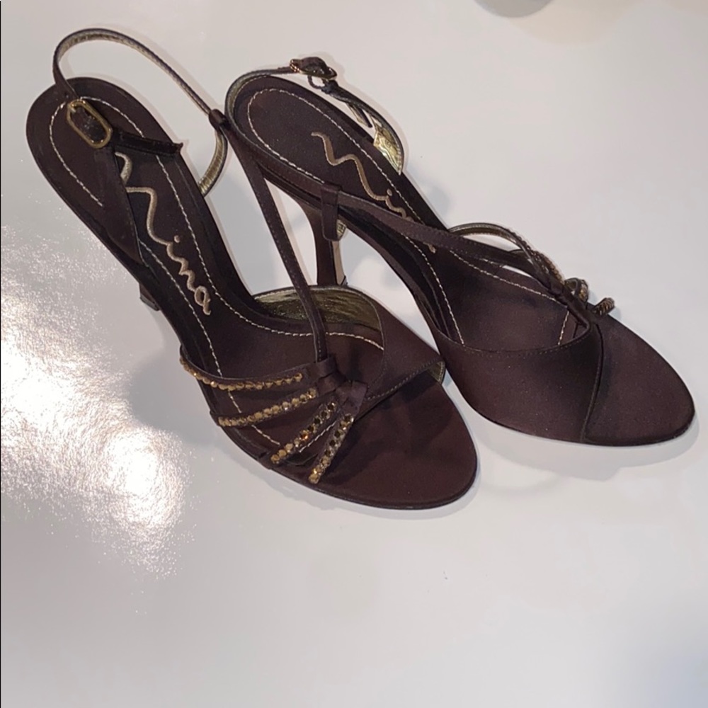 Open toe Nina Chocolate Sandals